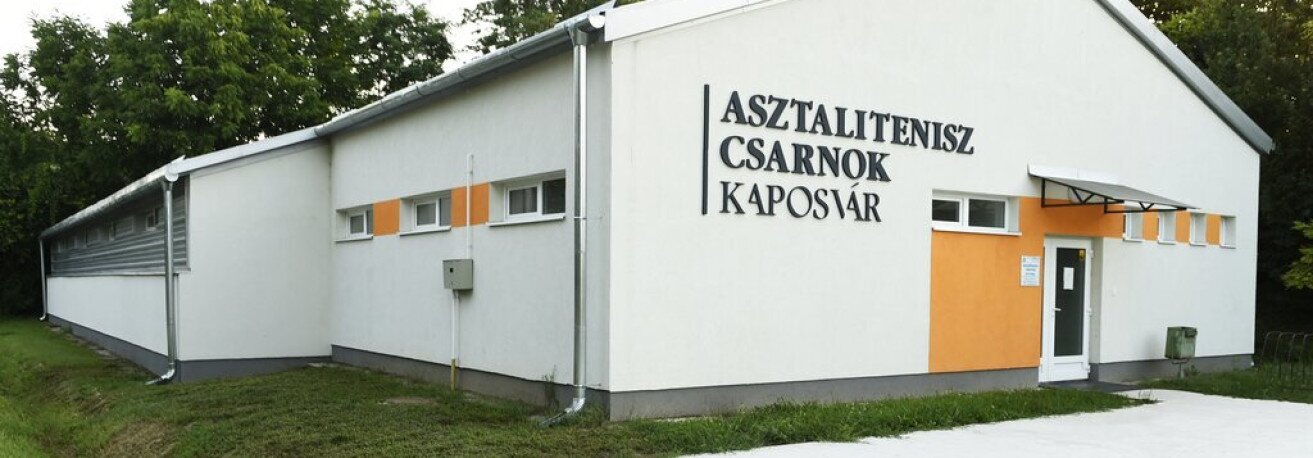Asztalitenisz Csarnok