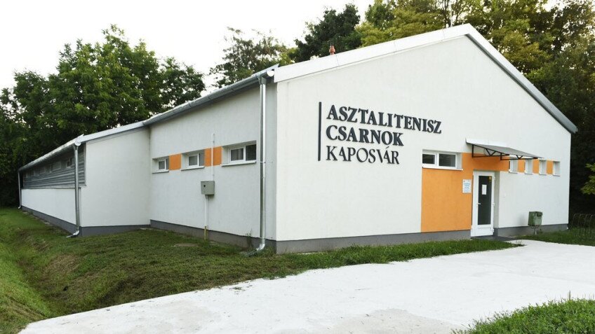 Asztalitenisz Csarnok