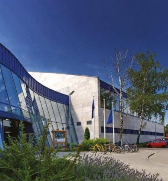 Virágfürdő Uszoda részleg